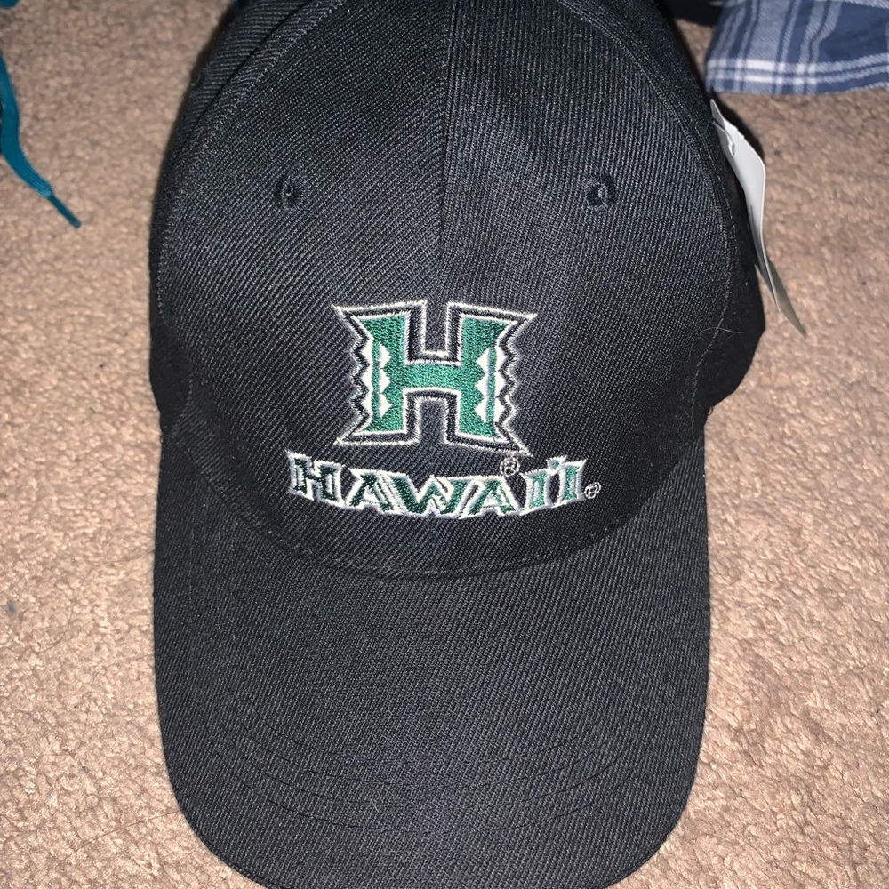 University of Hawaii hat